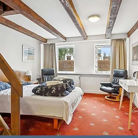 Kapszulahotel Kvaers Palads *